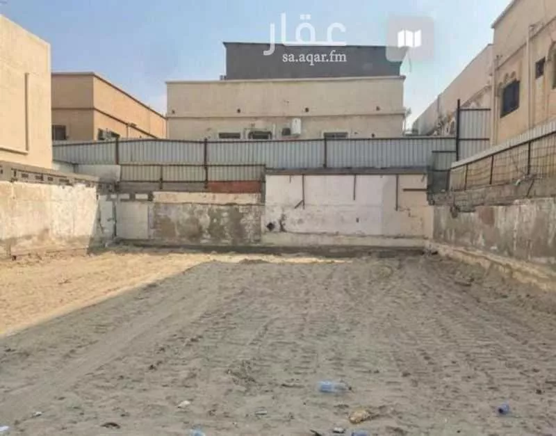 أرض 375 م² في غرناطة