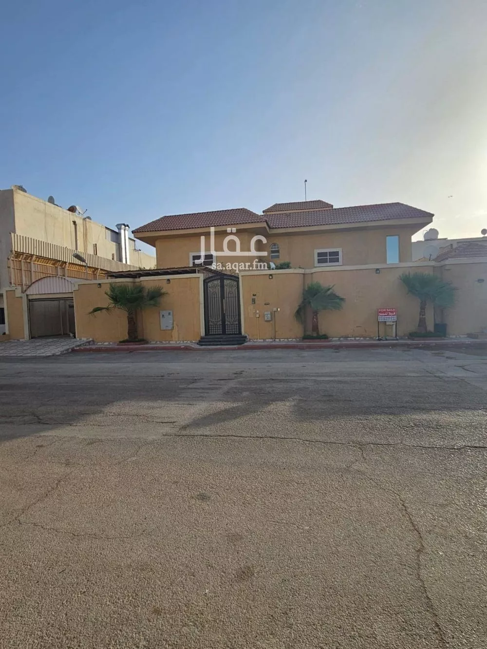 فيلا 15 غرف في الخليج