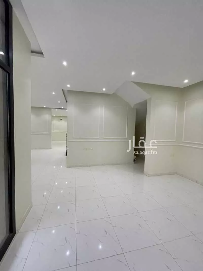 فيلا 5 غرف في العارض 3