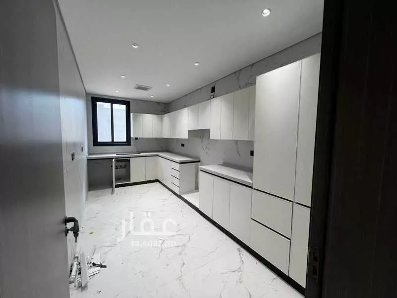 3 bedroom apartment in Al Aridh 4