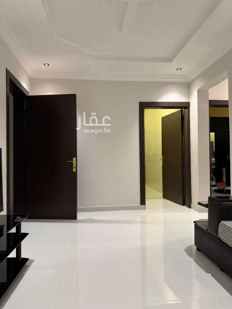 شقة 4 غرف في الملقا 2