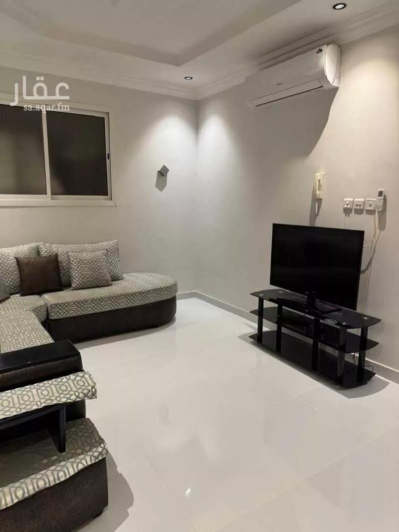 شقة 4 غرف في الملقا 1