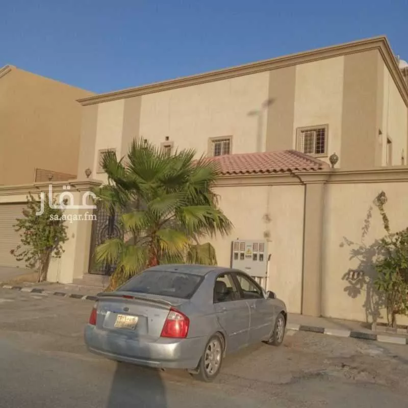 552 sqm building in Dahiat King Fahd 5