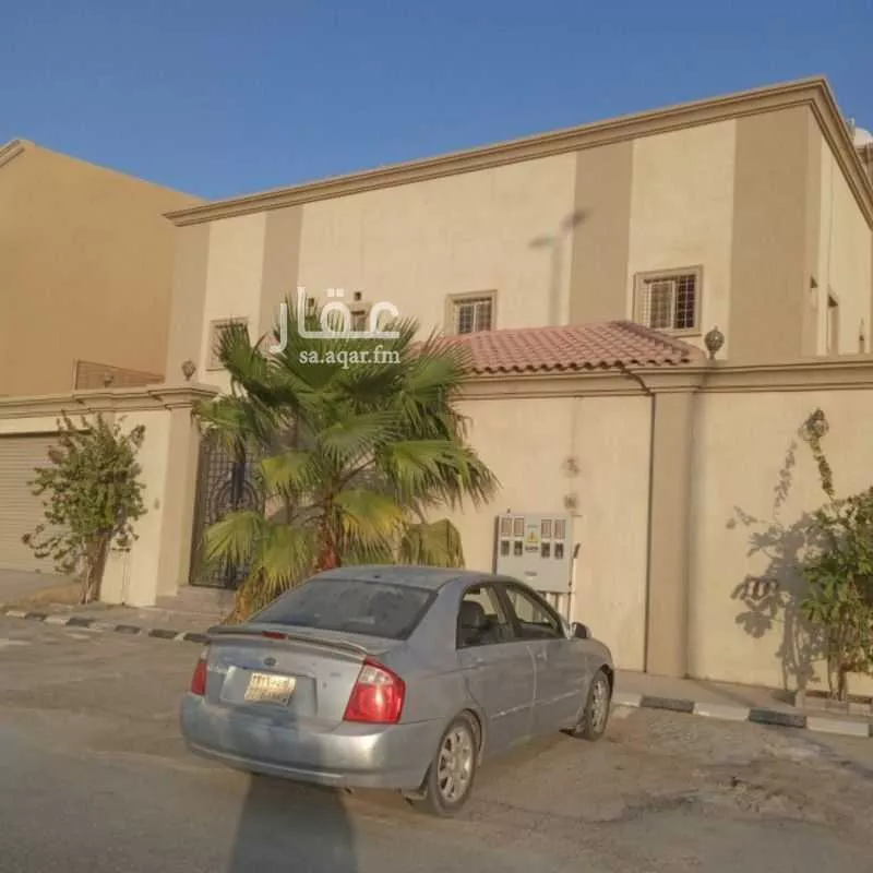 552 sqm building in Dahiat King Fahd 4