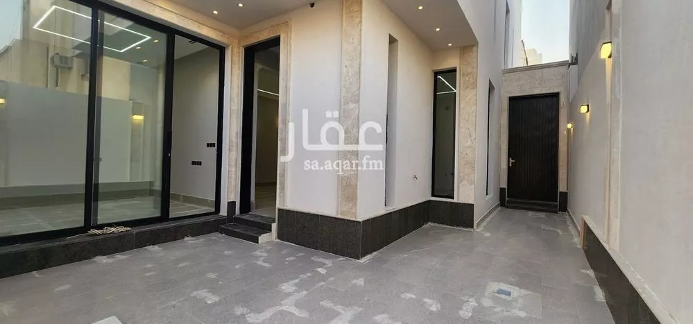 فيلا 6 غرف في العريجاء الغربية 4