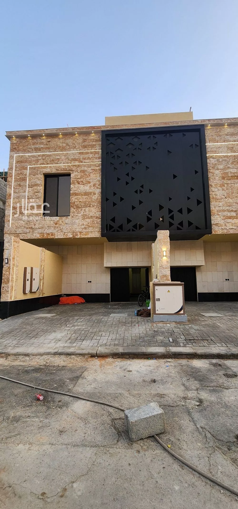 5 bedroom floor in Tuwaiq 2