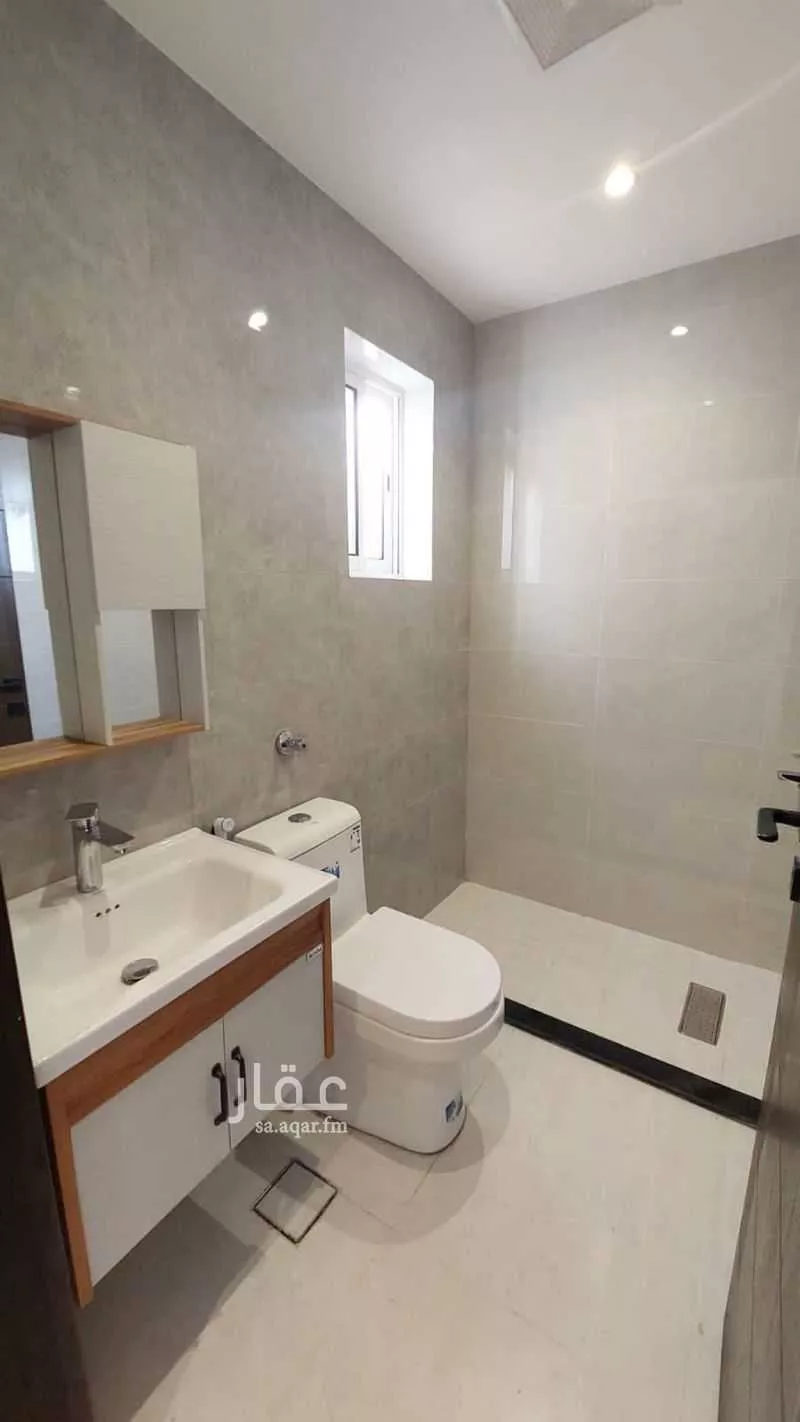 4 bedroom villa in Az Zomorod, Jeddah 4