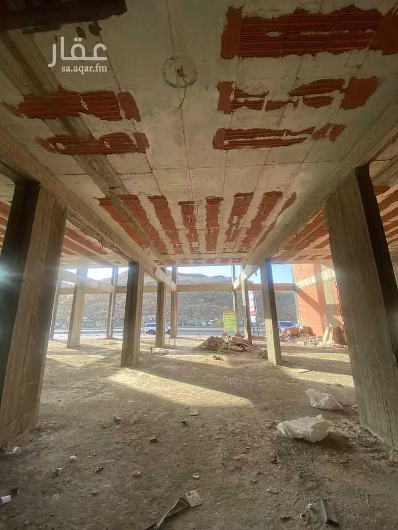 2250 sqm shop in Muraykh 3