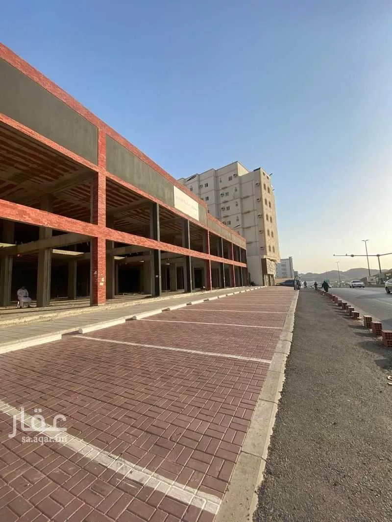 2250 sqm shop in Muraykh 1