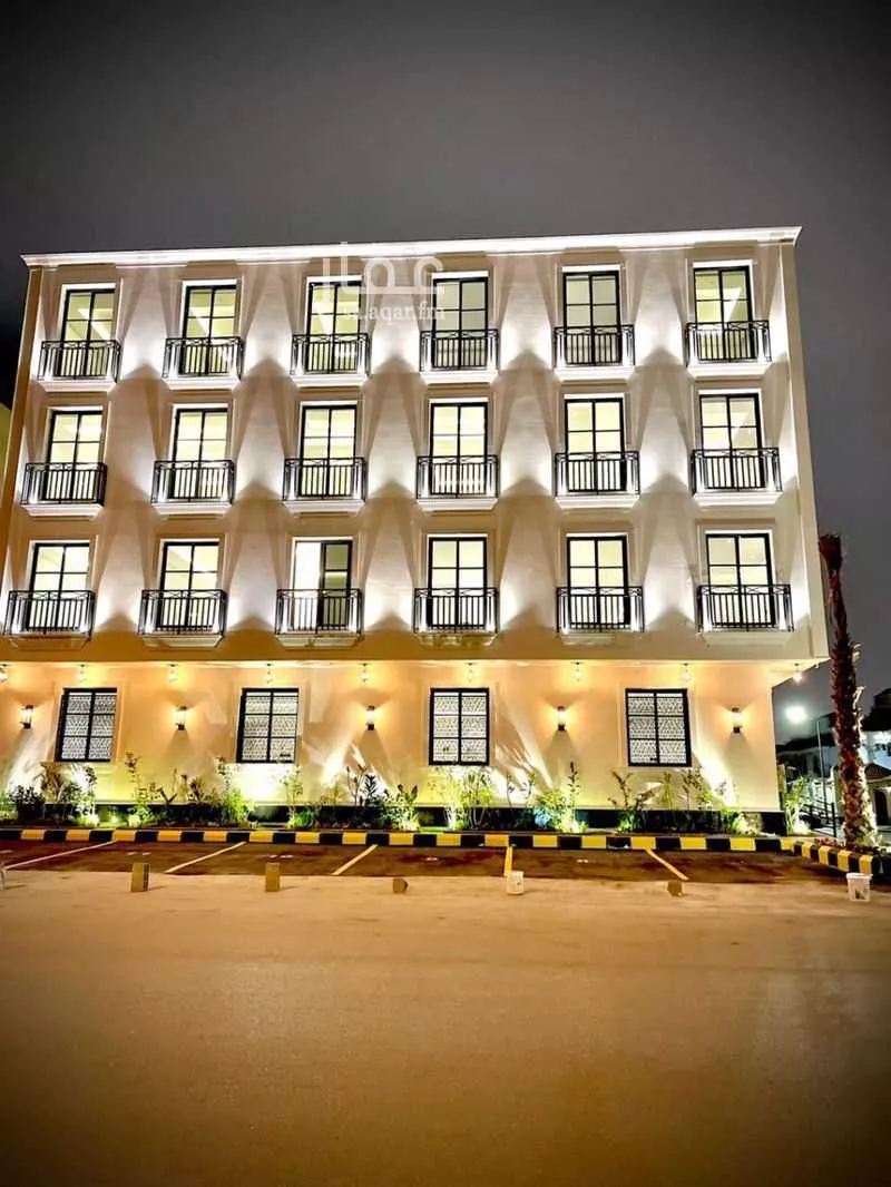 3 bedroom apartment in Al Yarmouk 3