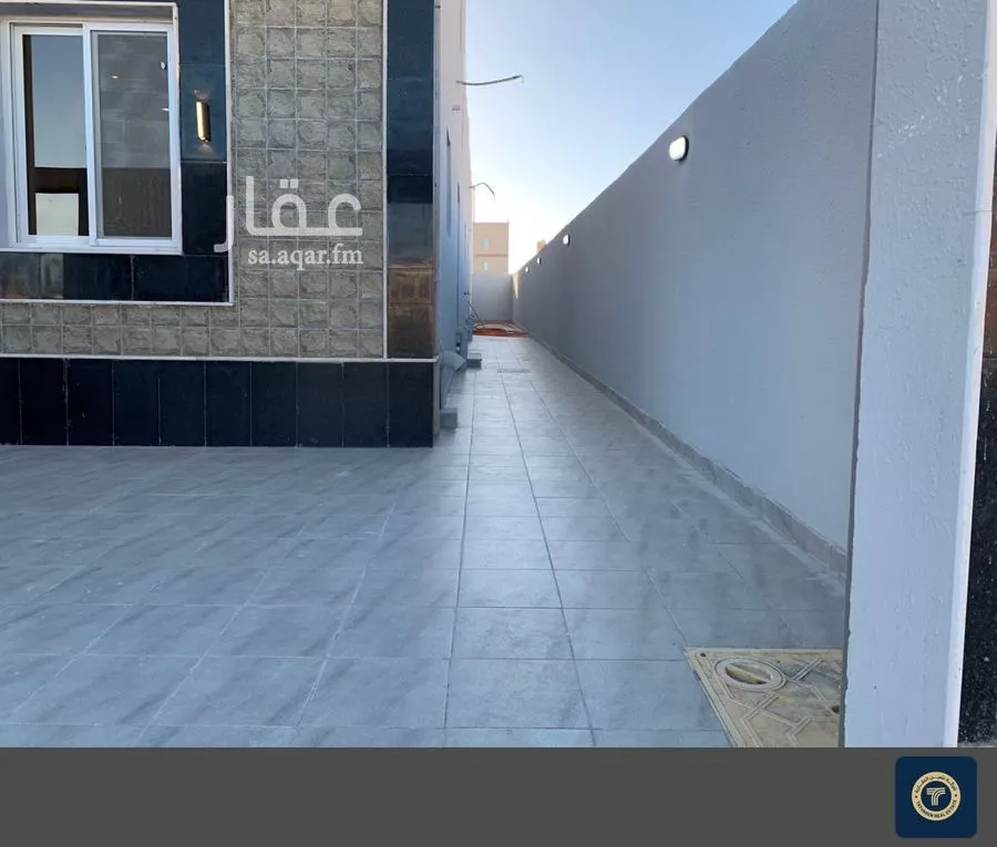 فيلا 5 غرف في الفروسية 1