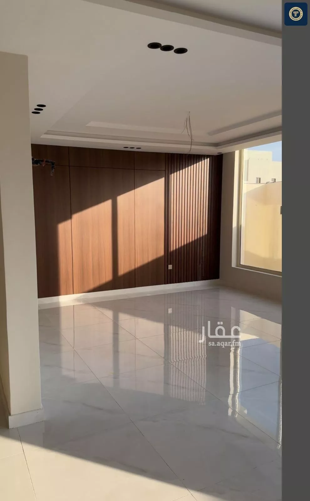 فيلا 9 غرف في الزمرد 4