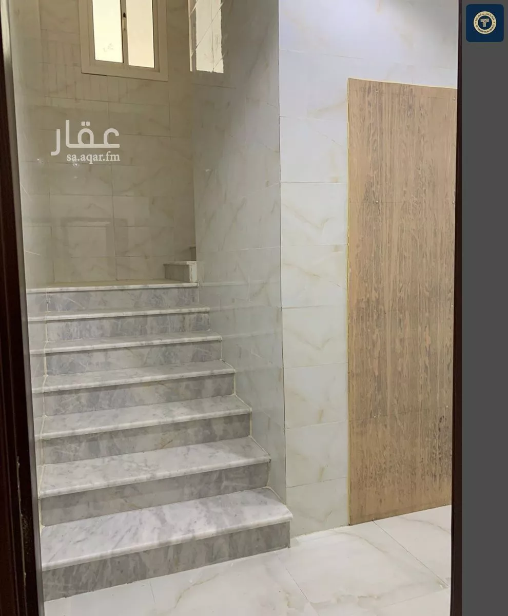 فيلا 5 غرف في الفروسية 3