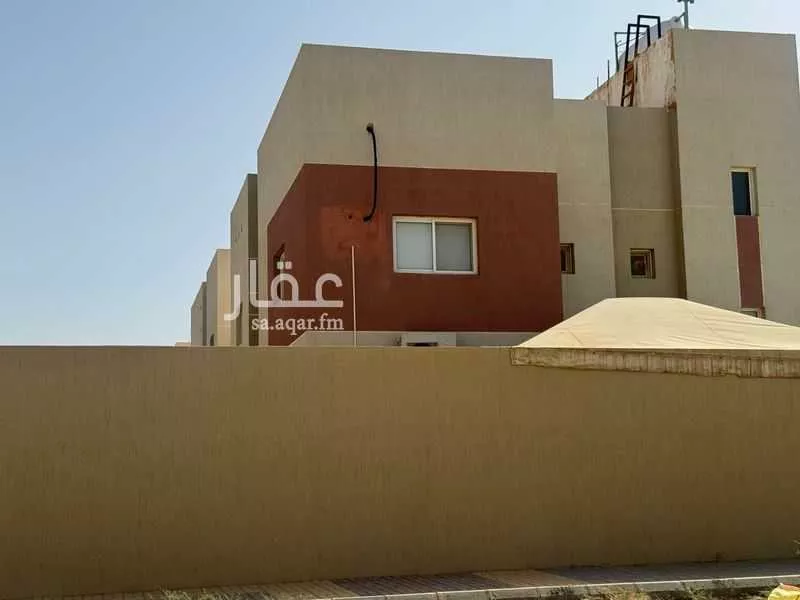 3 bedroom villa in Al Qairawan, Riyadh 6