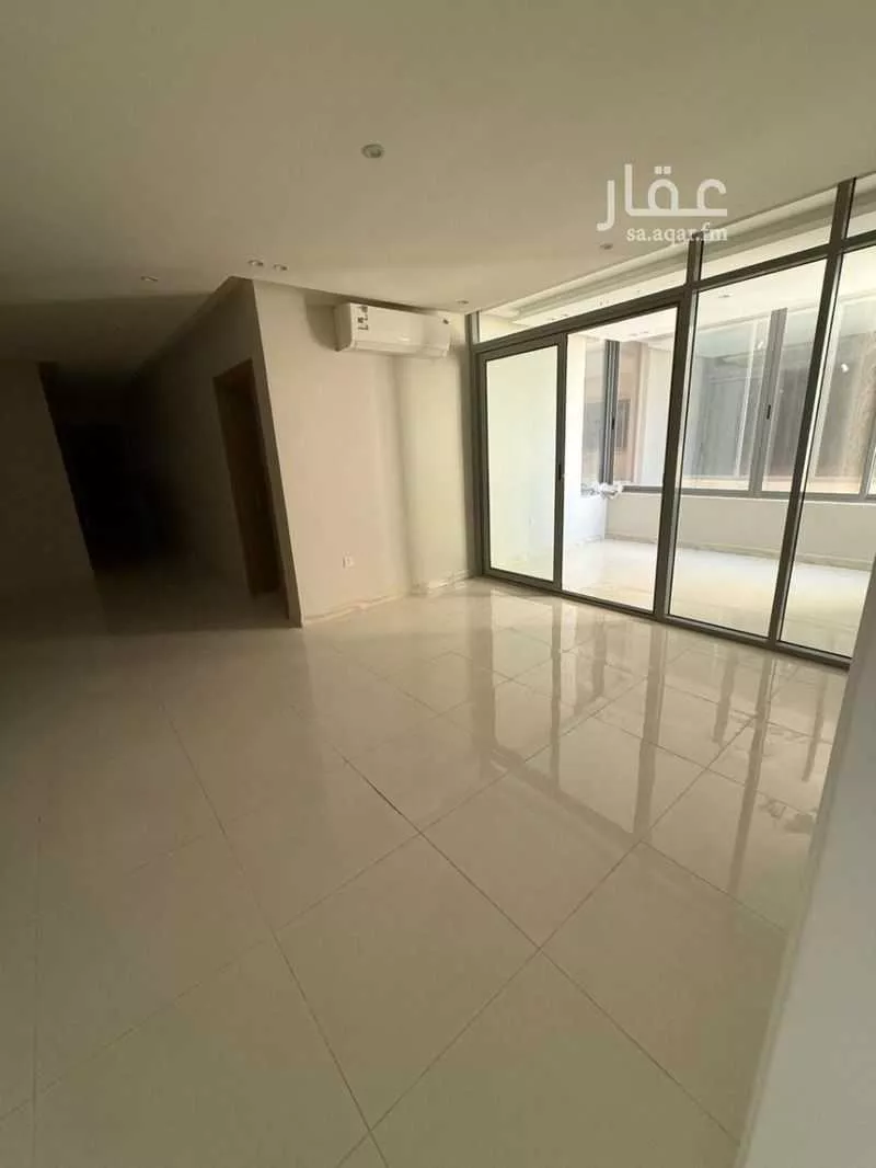 شقة 6 غرف في الصوارى 4