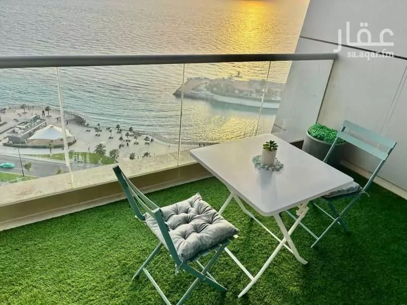 2 bedroom apartment in Al Shati 1