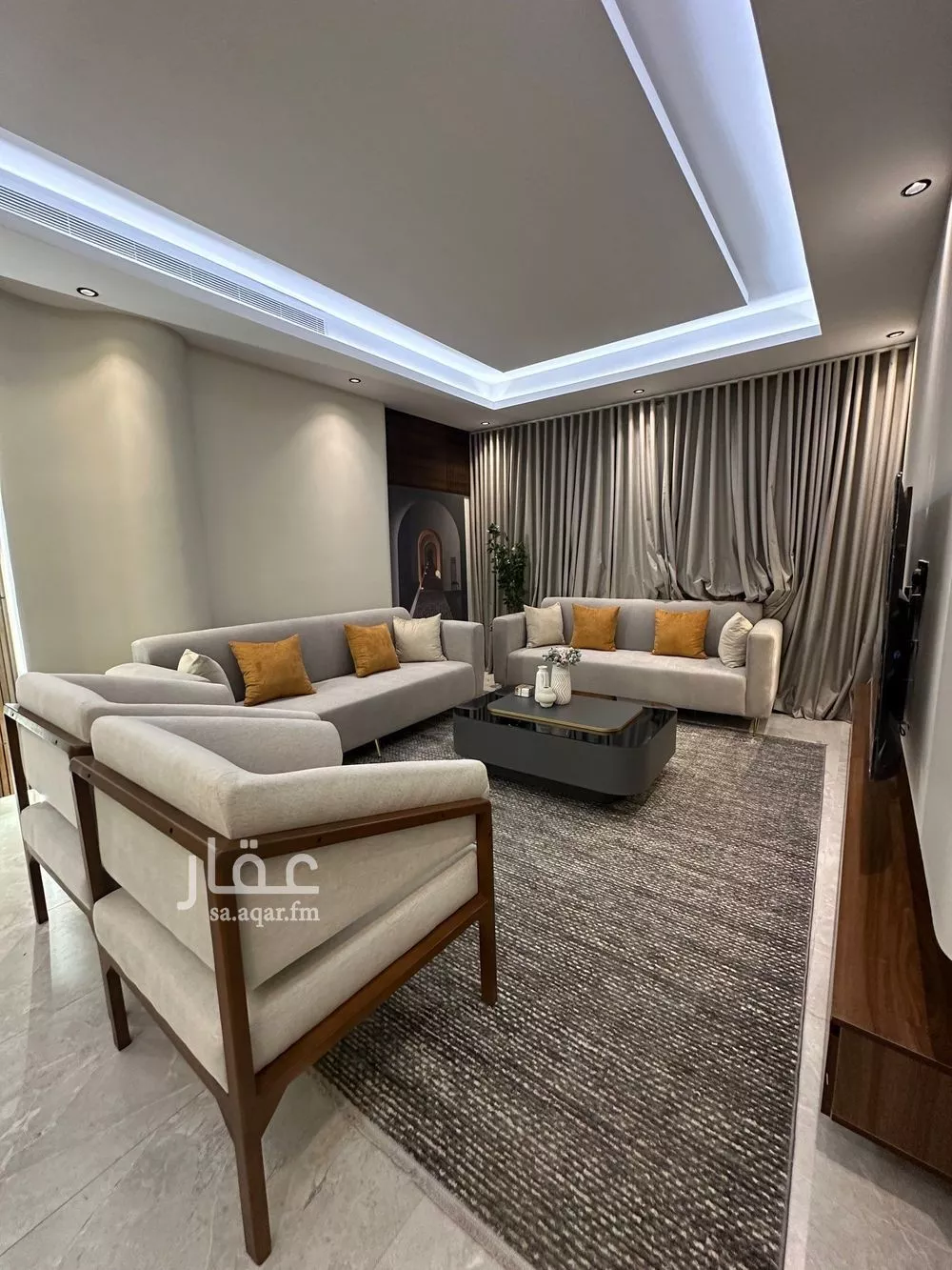 شقة 4 غرف في الزهراء 3