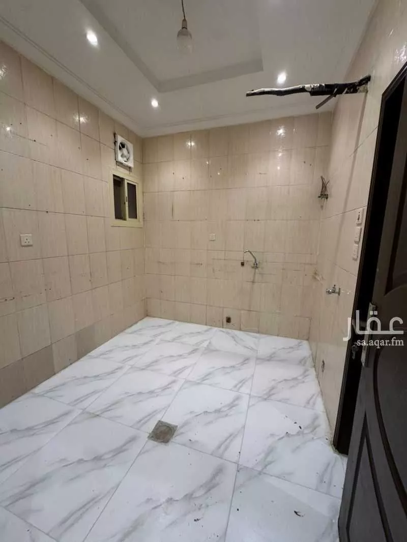 4 bedroom apartment in Al Marwa 5