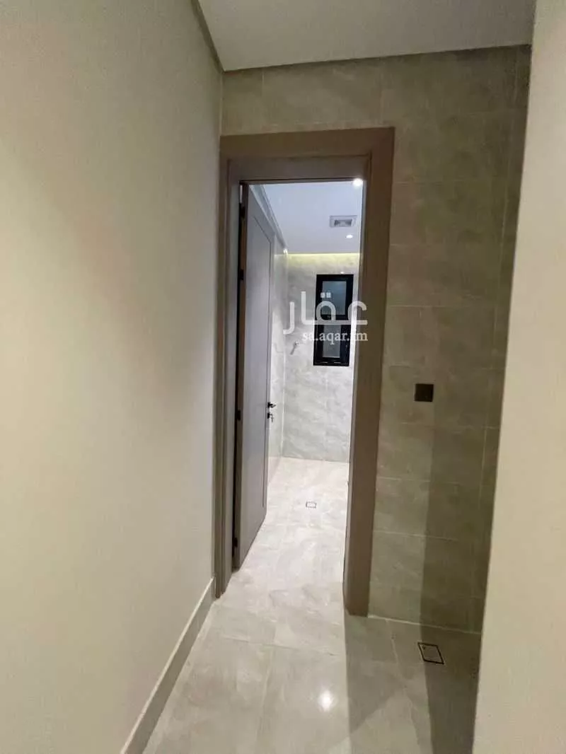 شقة 5 غرف في الحمرا 3