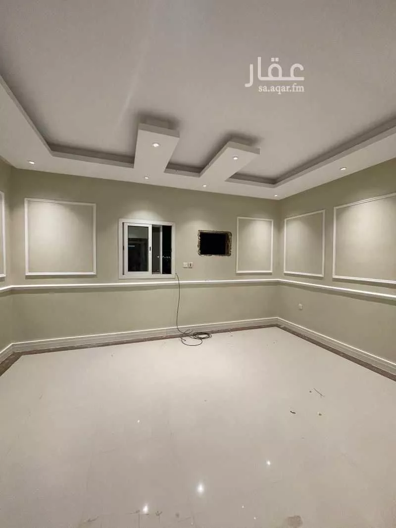 شقة 5 غرف في ضاحية الملك فهد 3