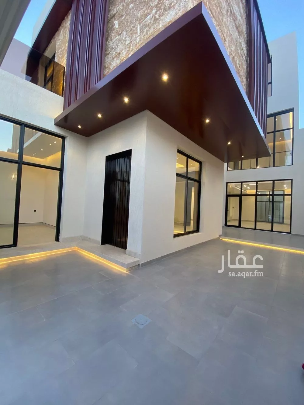 فيلا 6 غرف في المهدية 3