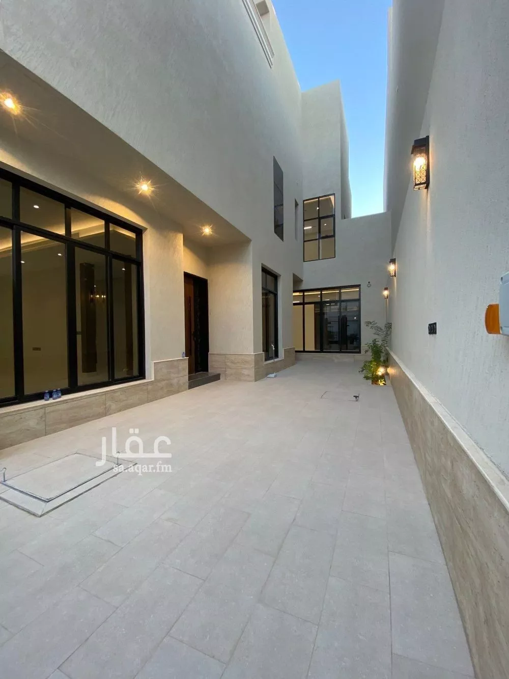 6 bedroom villa in Al Mahdiyyah 3