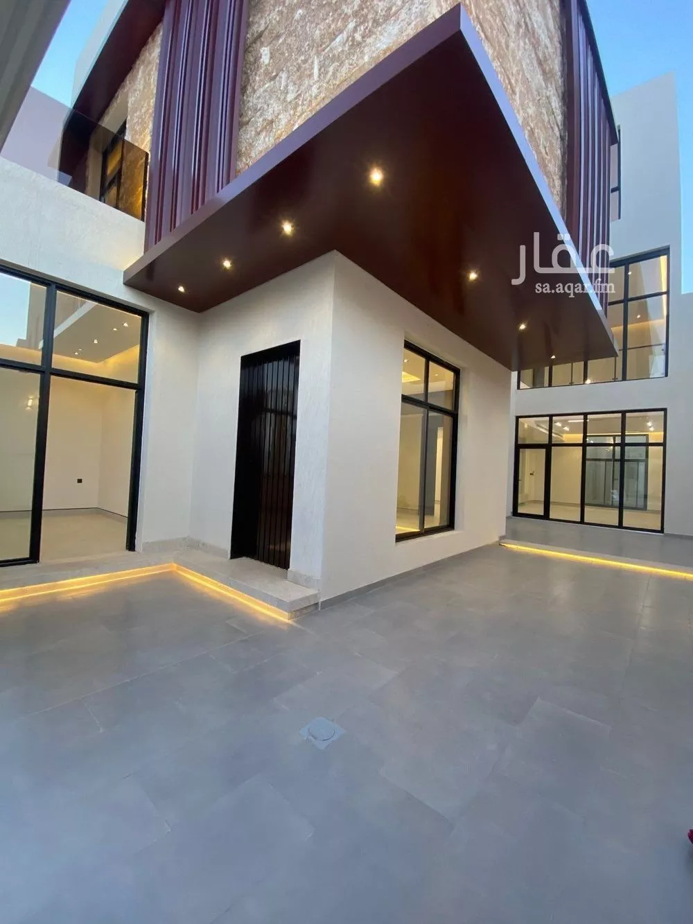 فيلا 6 غرف في المهدية 4