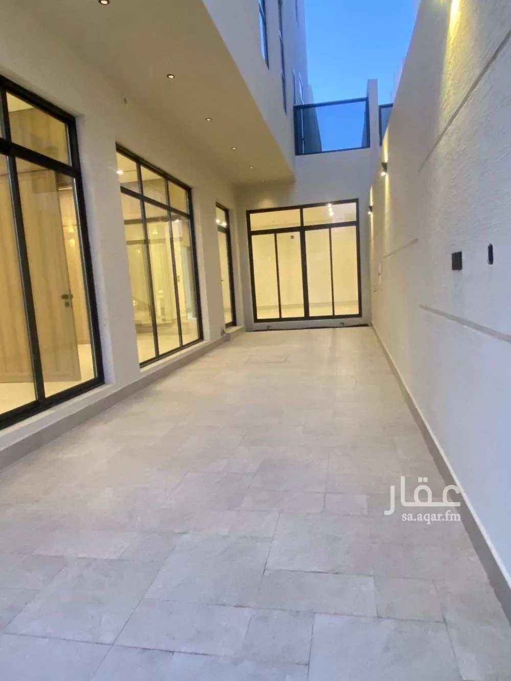 فيلا 6 غرف في المهدية 4