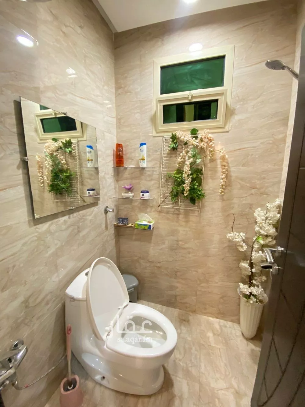 5 bedroom apartment in Dhahrat Laban 4