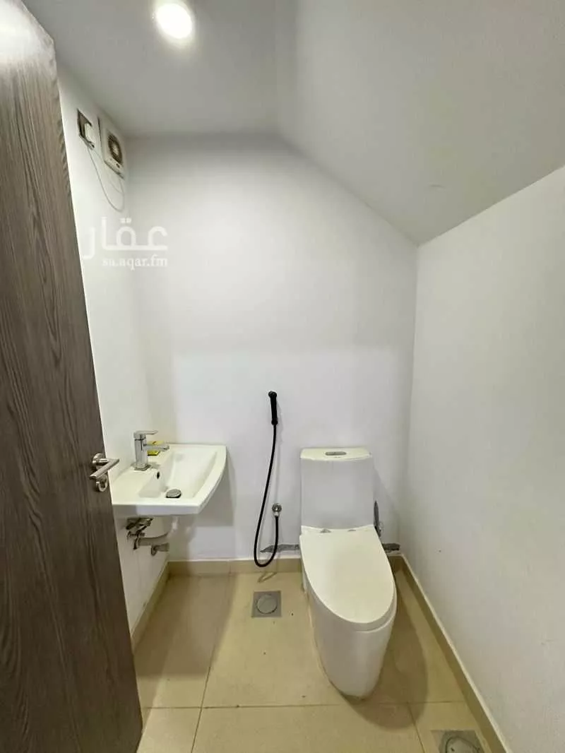 3 bedroom apartment in Al Narjis 5