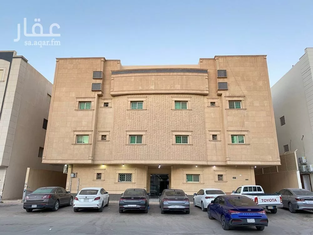 شقة 4 غرف في الملقا 1