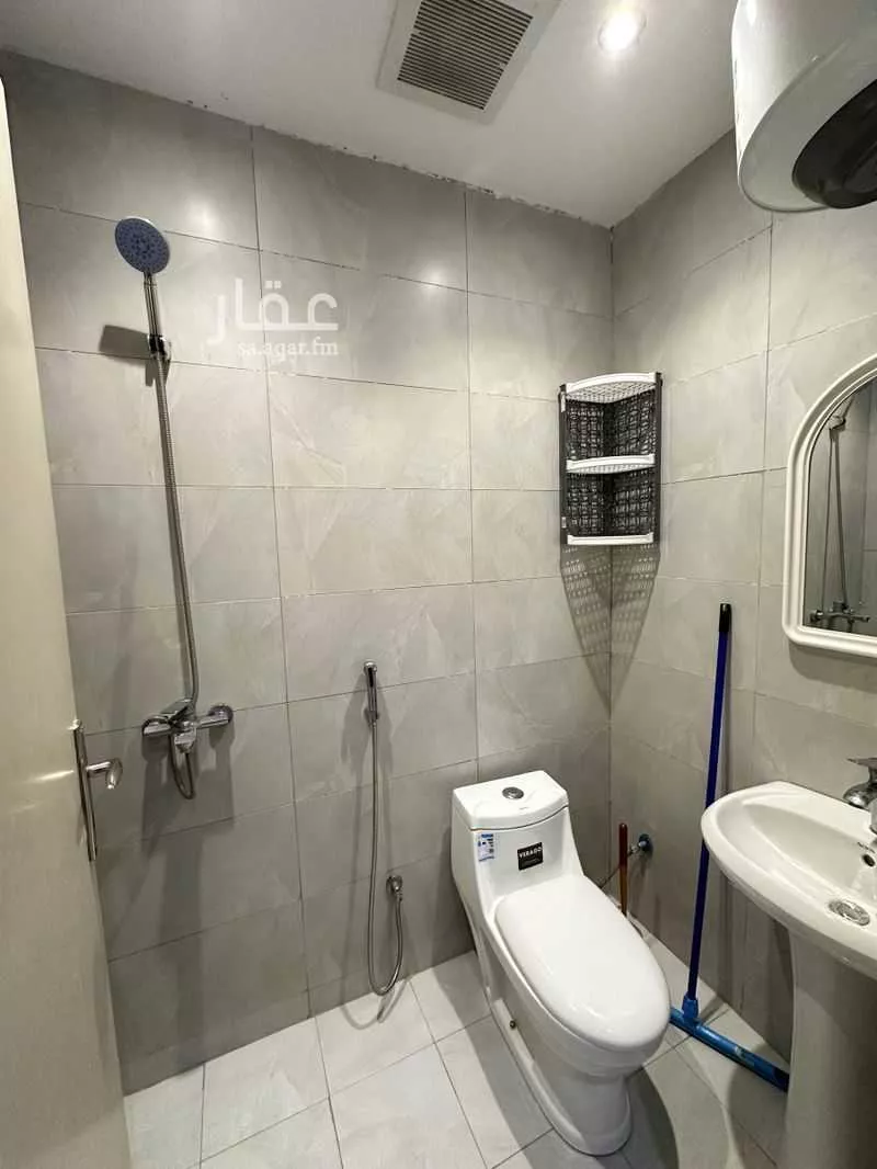 شقة 1 غرف في الخليج 4