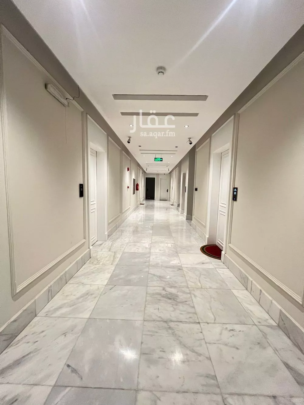 شقة 3 غرف في الملقا 4