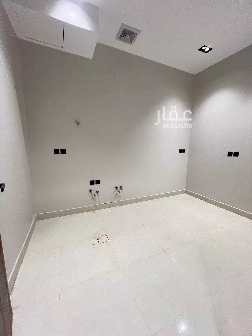 4 bedroom apartment in Al Yarmouk, Riyadh 5