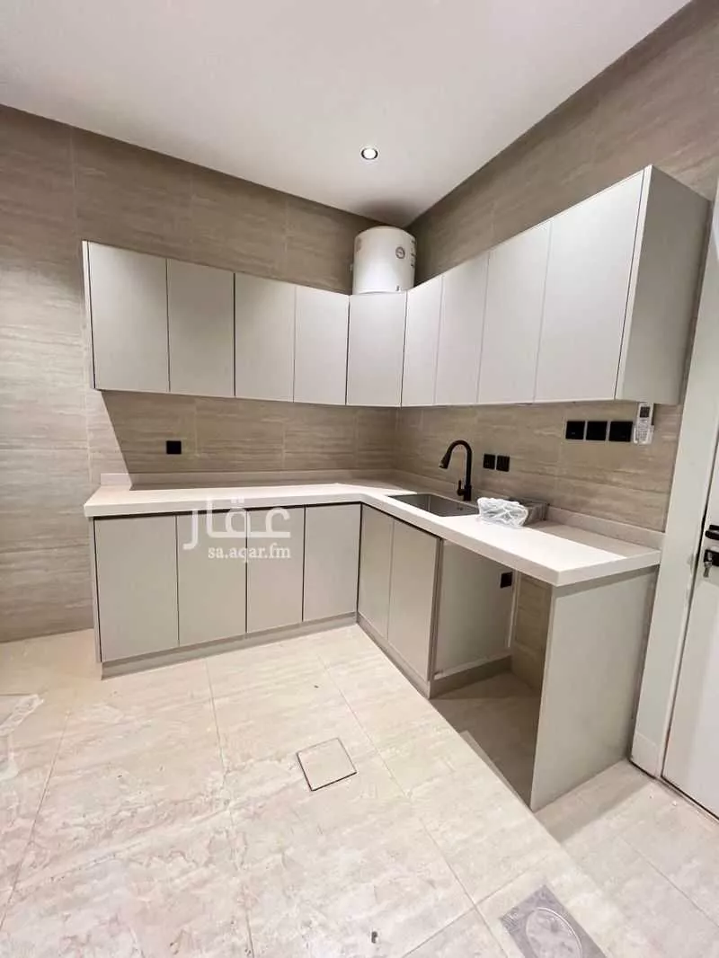 4 bedroom villa in Tuwaiq, Riyadh 6