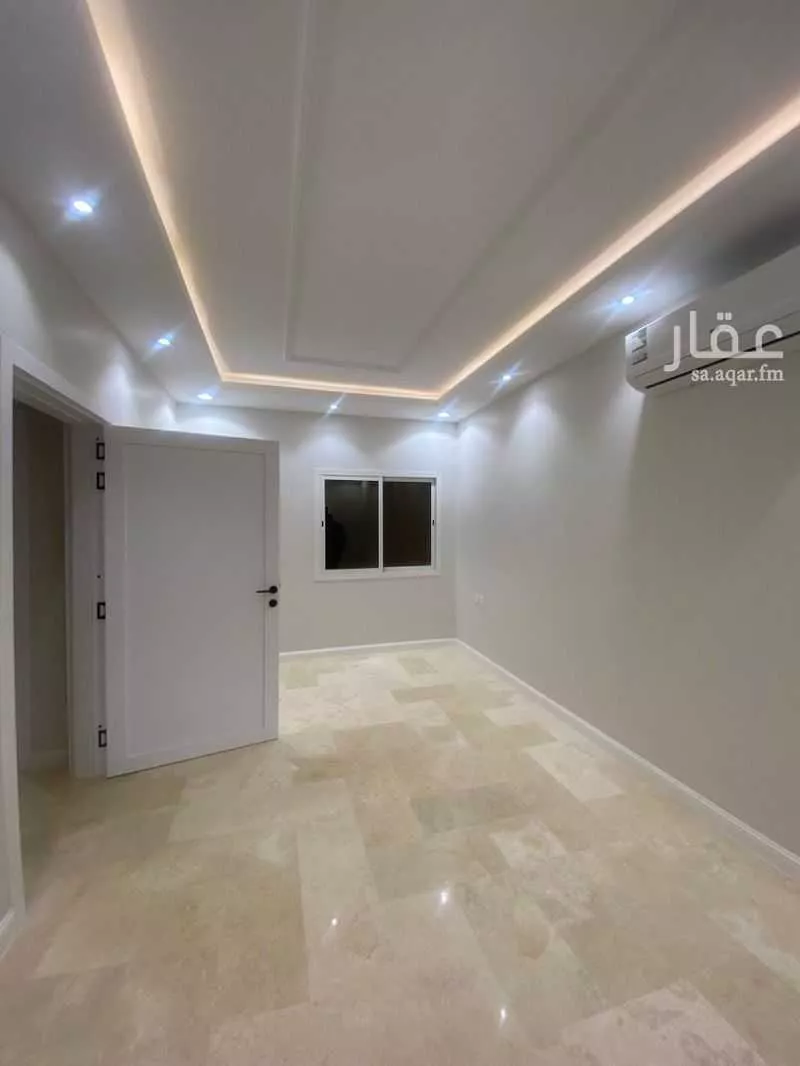 5 bedroom villa in Al Qairawan, Riyadh 4