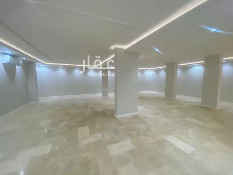 5 bedroom villa in Al Qairawan, Riyadh 6