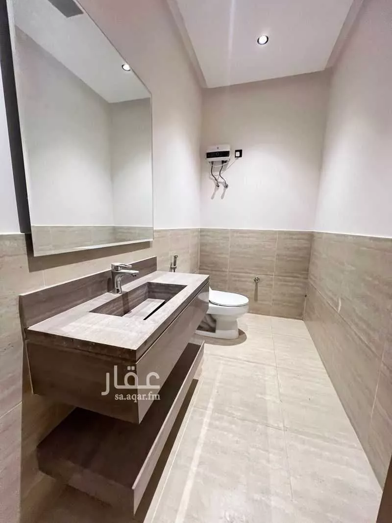 4 bedroom villa in Tuwaiq, Riyadh 12