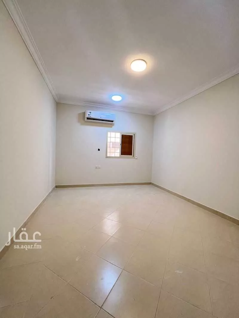 3 bedroom apartment in Al Aqiq 4
