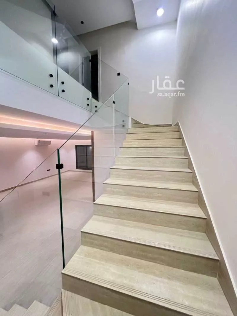 4 bedroom villa in Tuwaiq, Riyadh 23