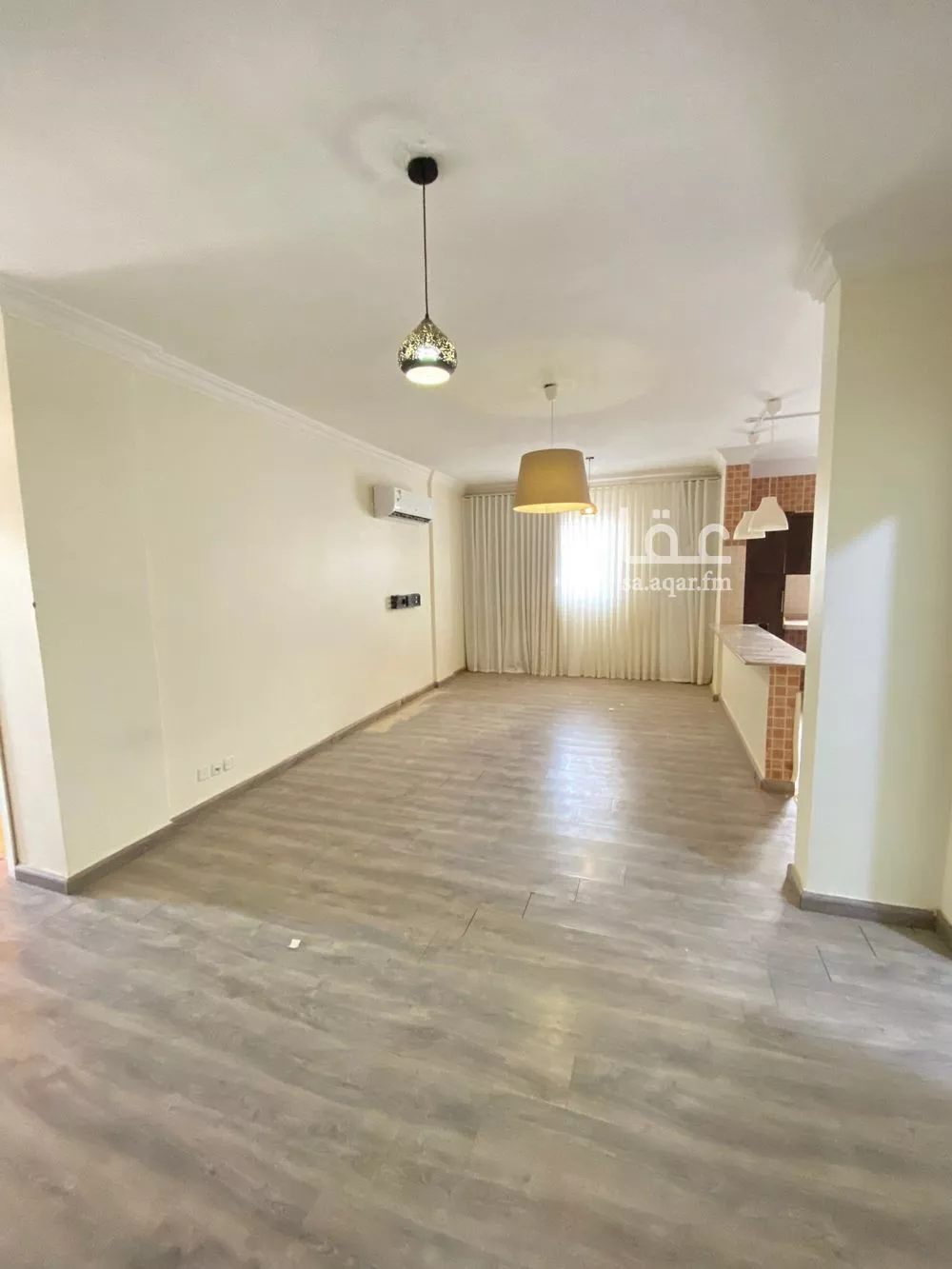 شقة 4 غرف في الياسمين 5