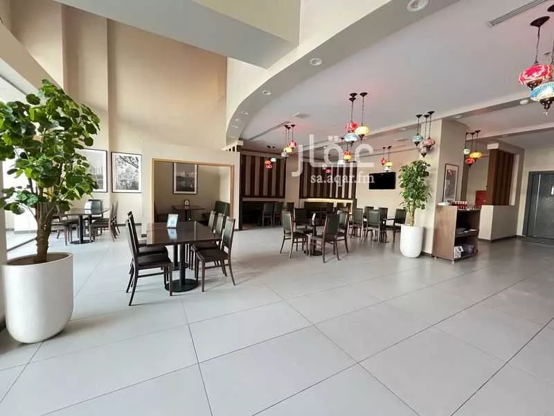 محل 4500 م² في النفل 4