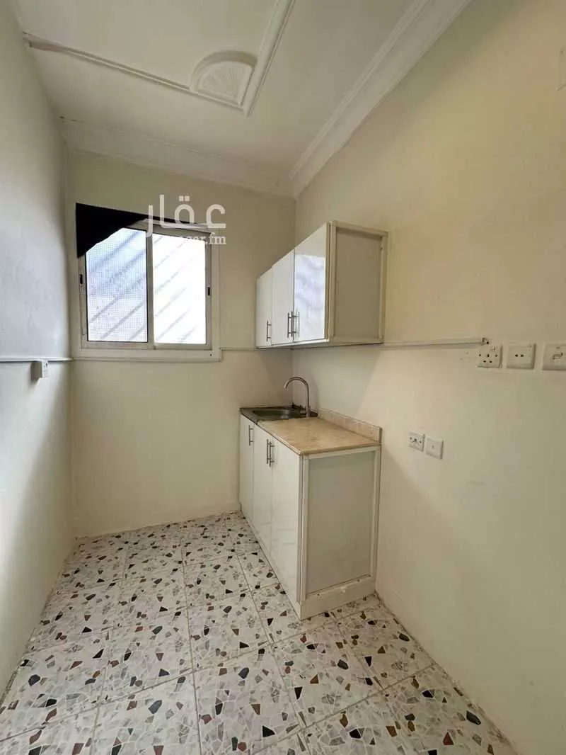1 bedroom apartment in Dhahrat Laban 5