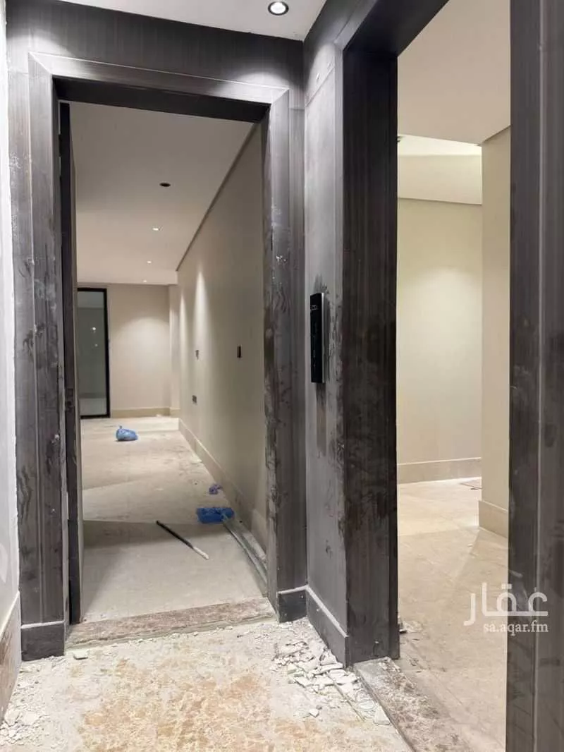 شقة 5 غرف في ضاحية الملك فهد 2