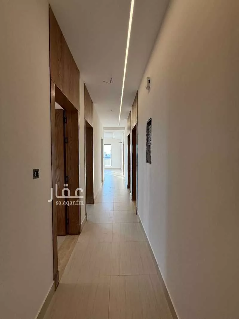 شقة 6 غرف في الامير محمد بن سعود 5