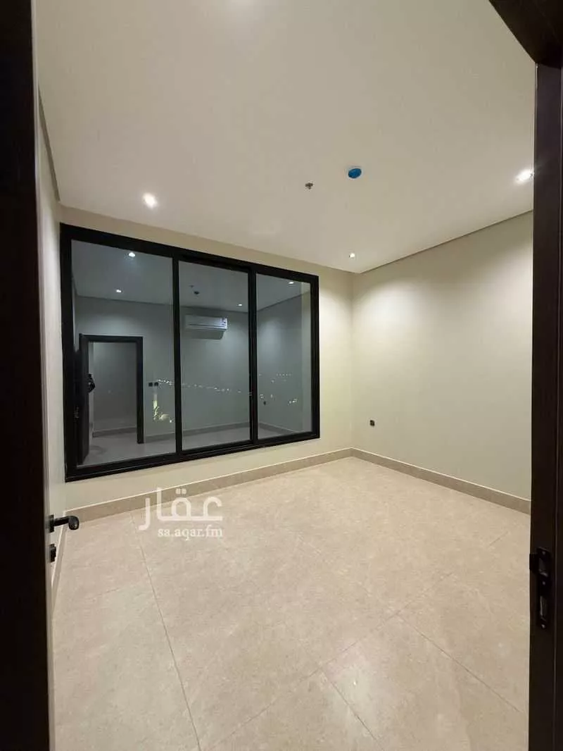 شقة 5 غرف في طيبة 4