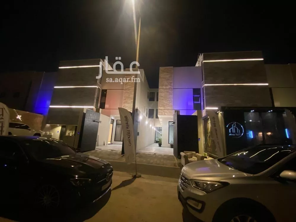 4 bedroom floor in Qurtubah 1