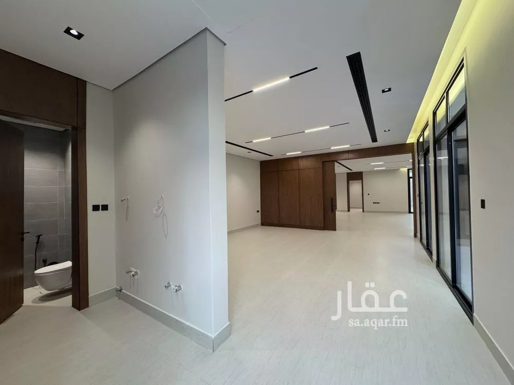 فيلا 5 غرف في النرجس 4