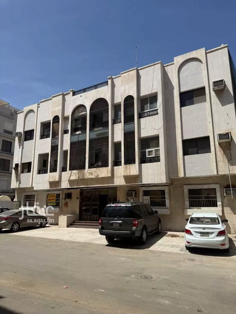 عمارة 550 م² في الروضة 1