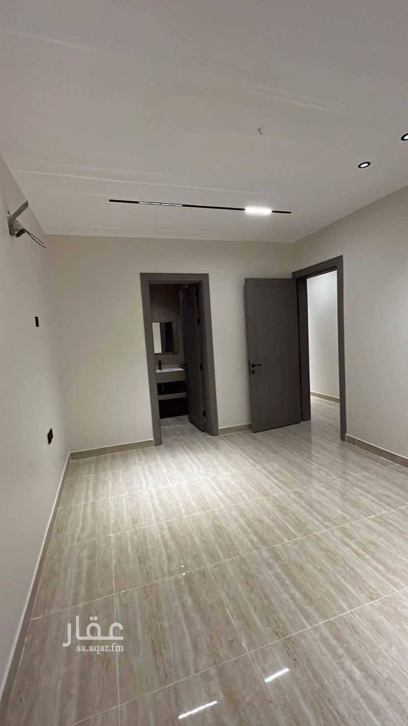 4 bedroom apartment in Taibah, Eastern Province 10